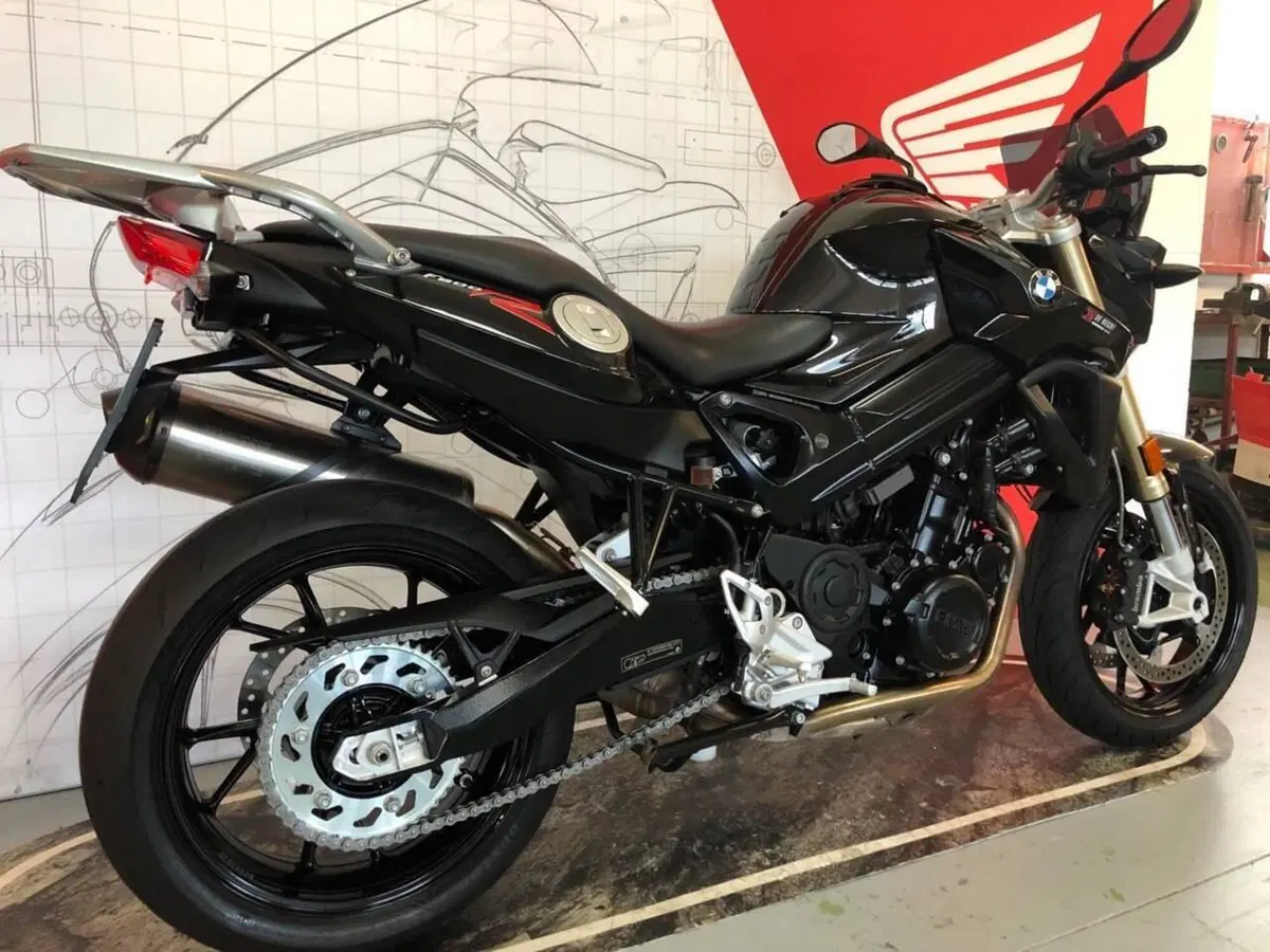 Bmw F 800 R (2017 - 20) (8)