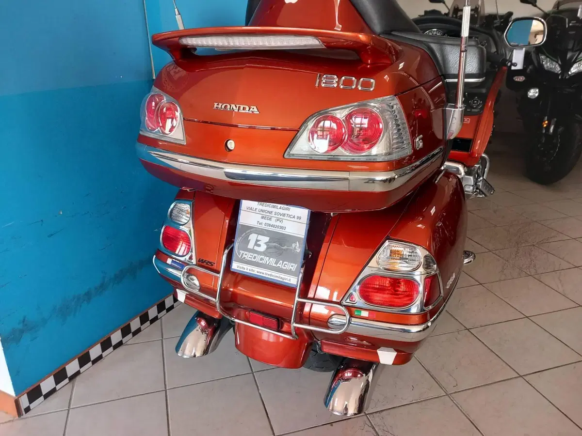 Honda GL 1800 Gold Wing (2007 - 11) (12)