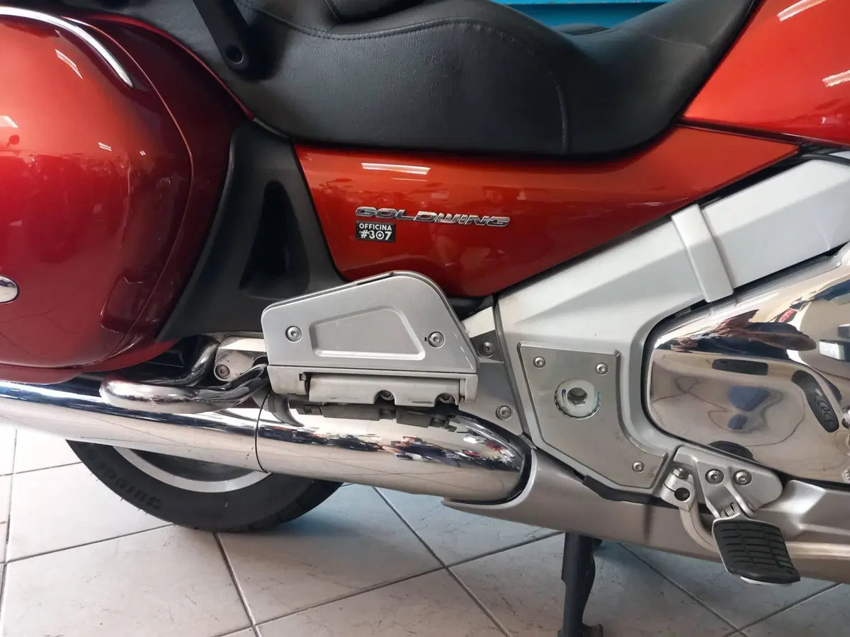 Honda GL 1800 Gold Wing (2007 - 11) (15)