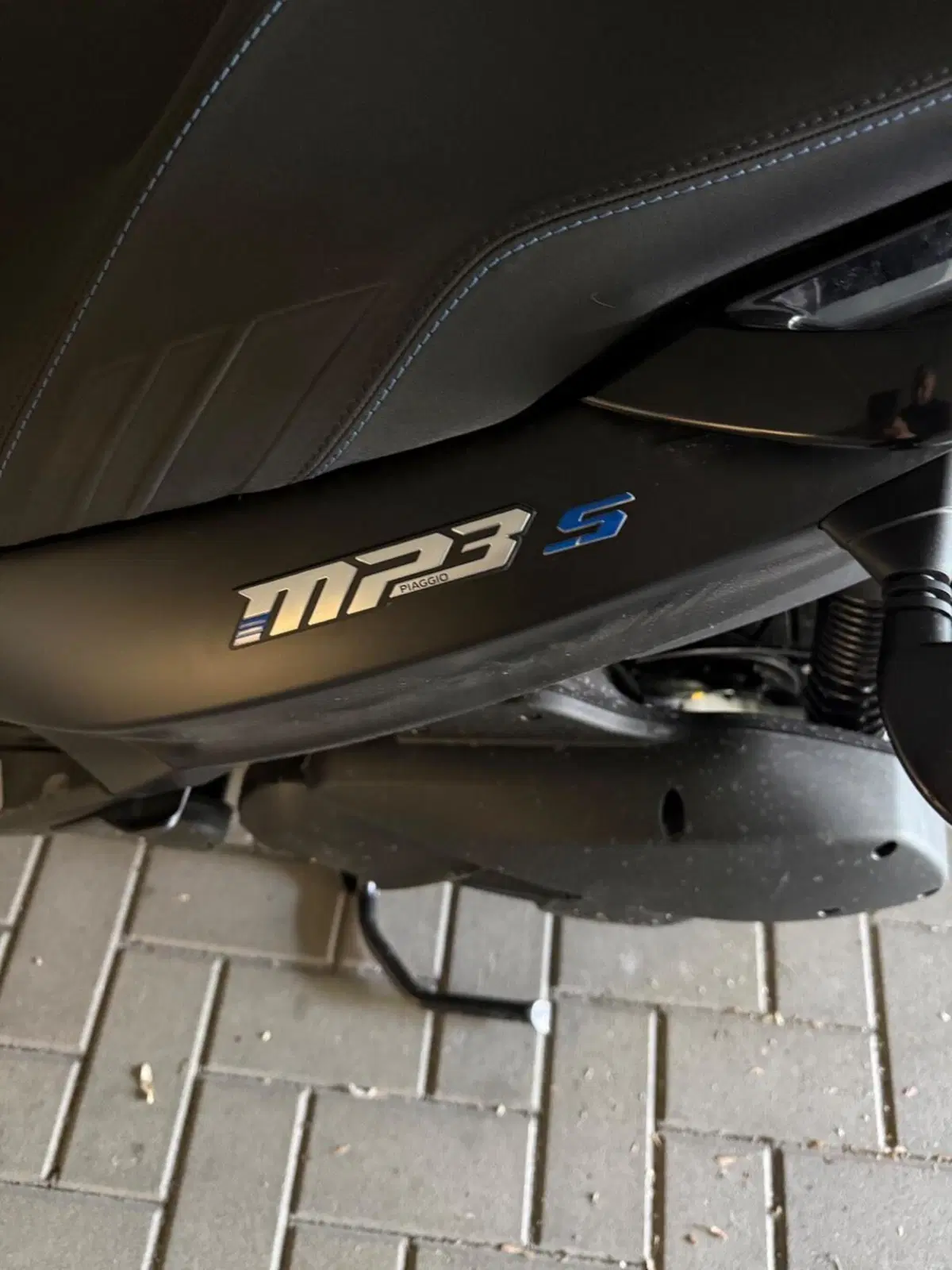 Piaggio MP3 310 Sport (2025 - 26) (4)