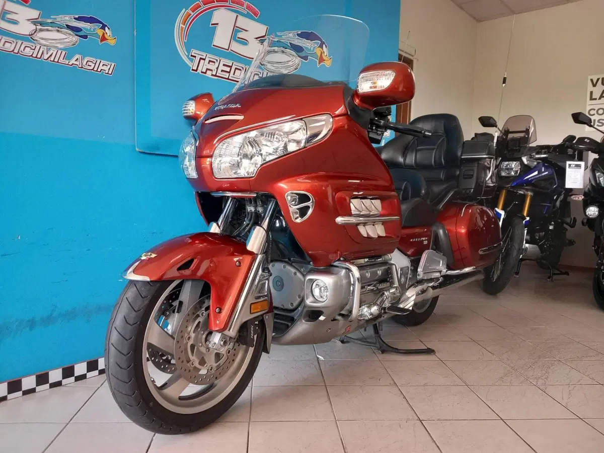 Honda GL 1800 Gold Wing (2007 - 11) (5)