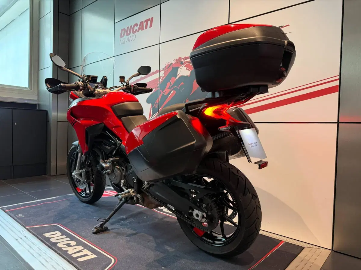 Ducati Multistrada V2 S (2022 - 24) (9)