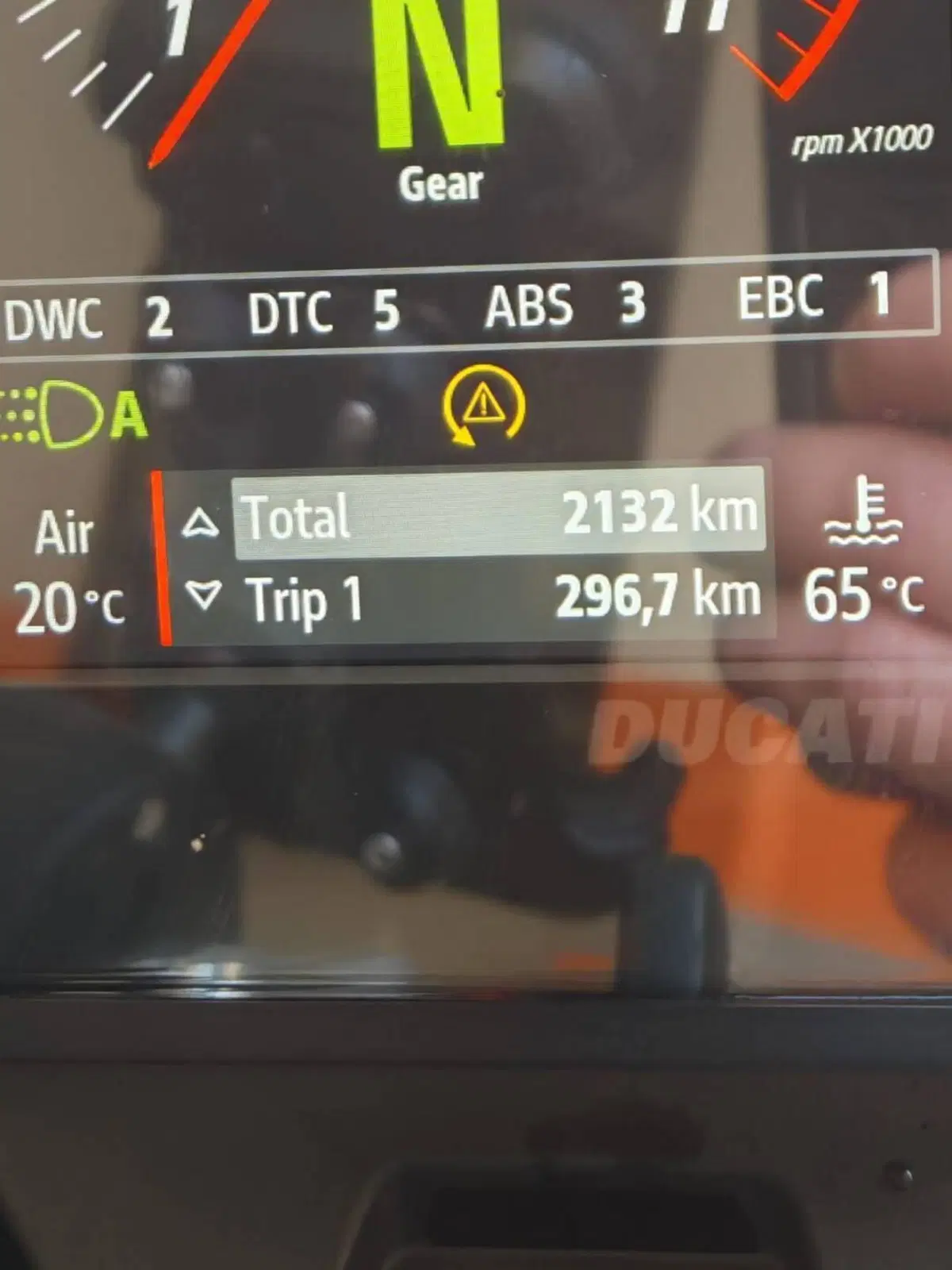 Ducati DesertX (2022 - 25) (9)