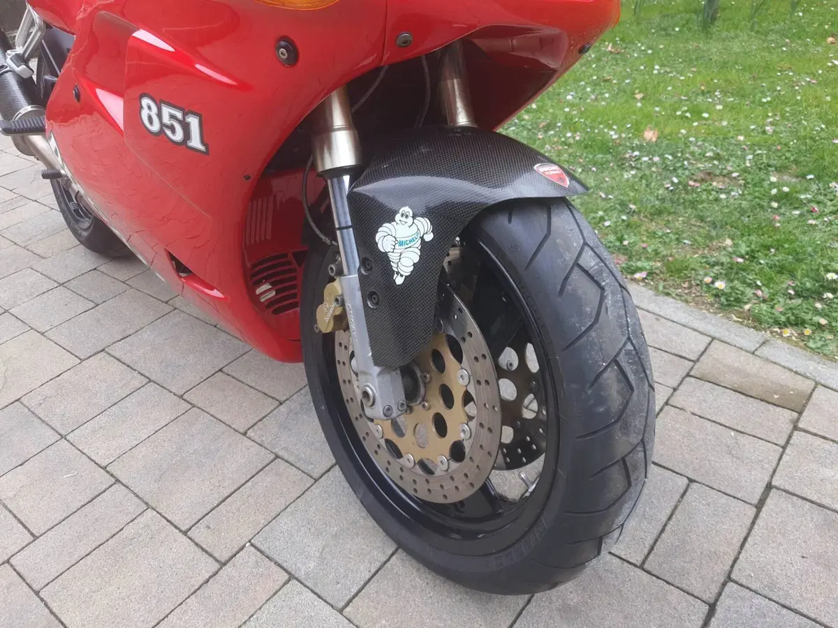 Ducati 851 (16)