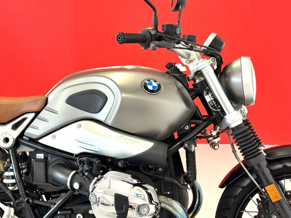 Bmw R nineT 1200 Scrambler (2016 - 20) (10)