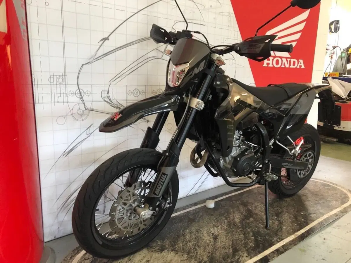 Sherco 125 4T SM-RS (2023 - 26) (4)