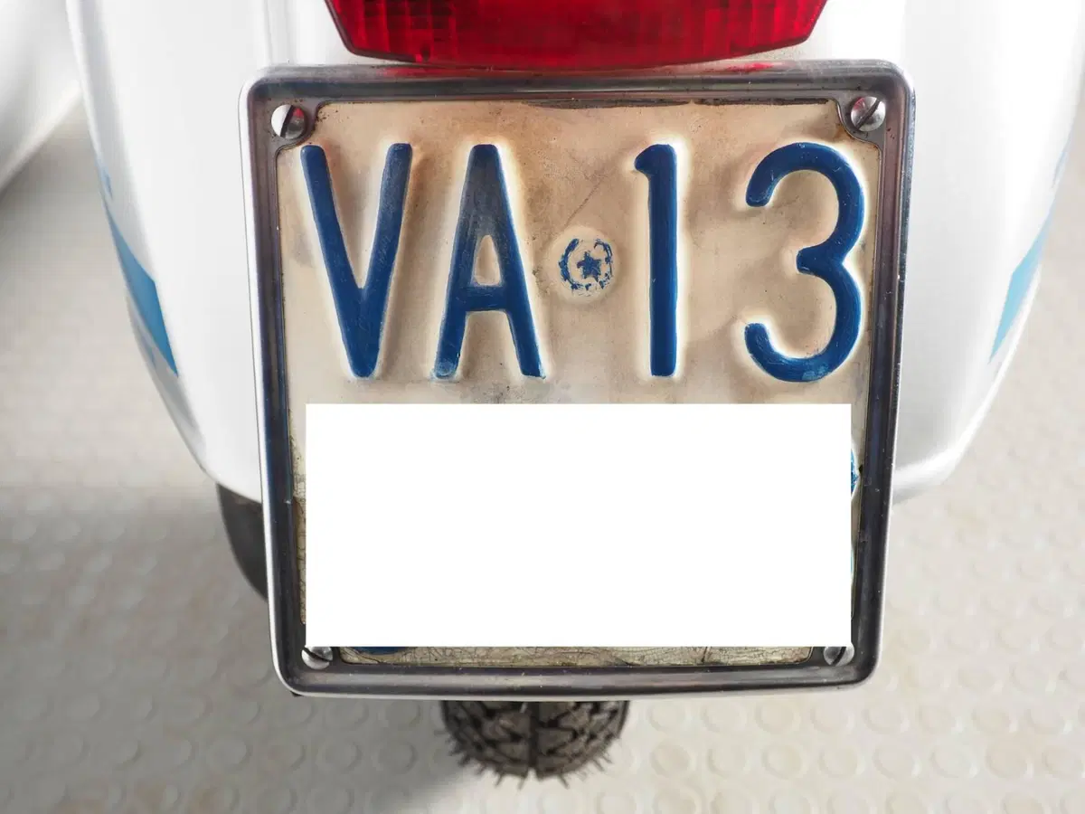 Piaggio Vespa 125 ET3 Primavera (4)