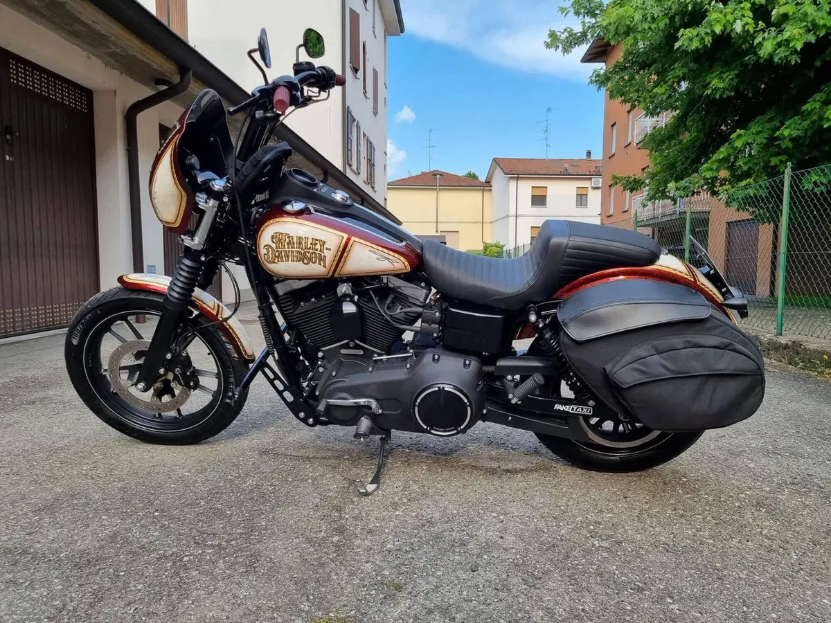 Harley-Davidson 1584 Street Bob (2008 - 15) - FXDB (5)