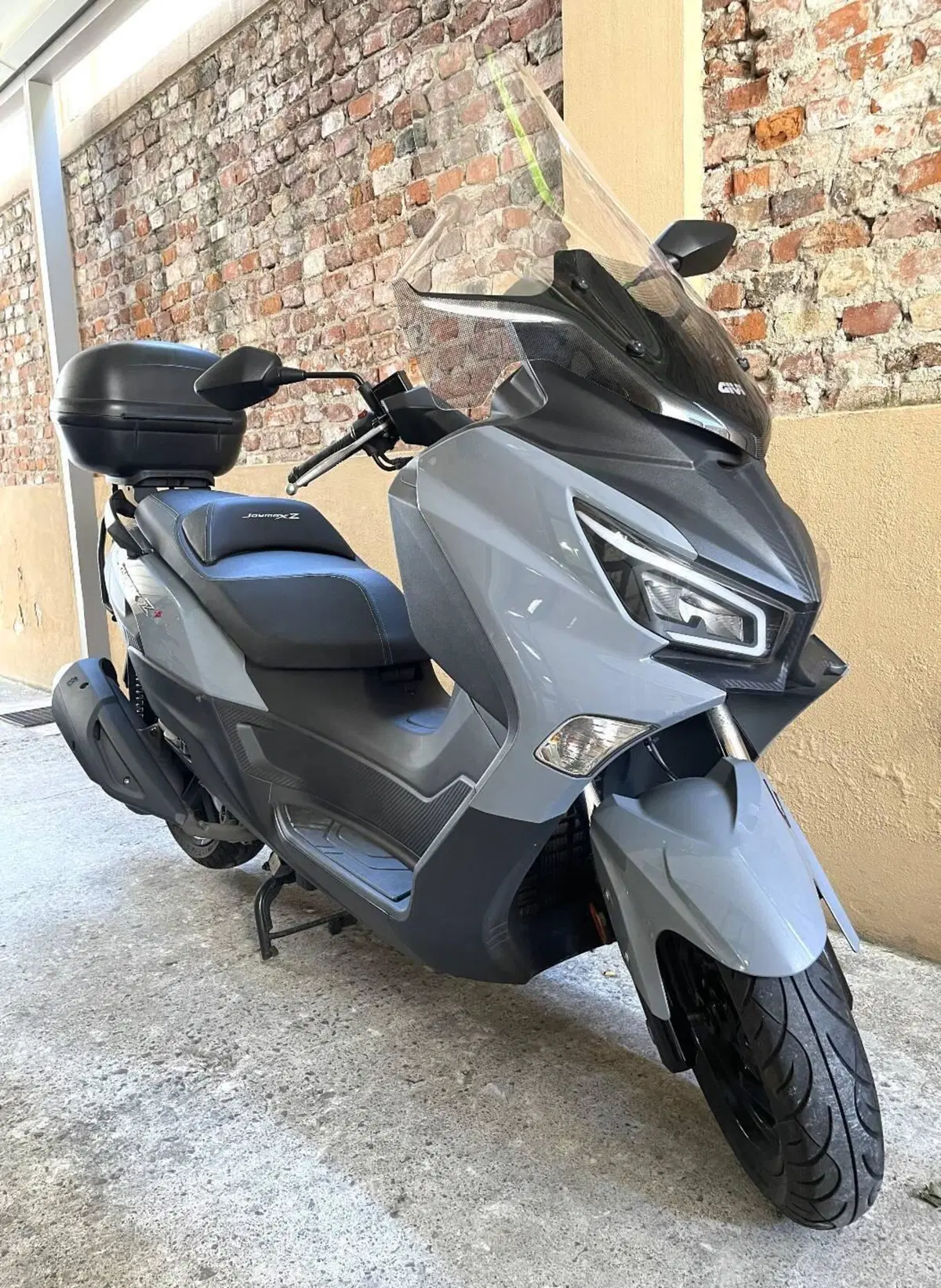 Sym Joymax 300 Z+ (2021 - 24) (2)
