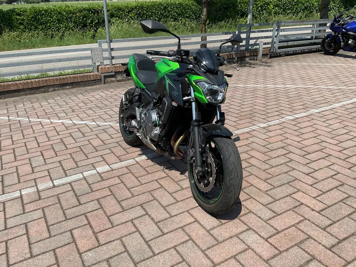 Kawasaki Z 650 (2017 - 19) (3)