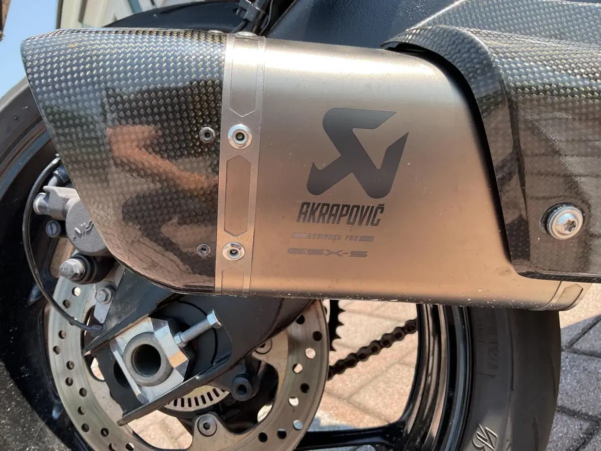 Suzuki GSX-S1000 EVO (2025 - 26) (7)