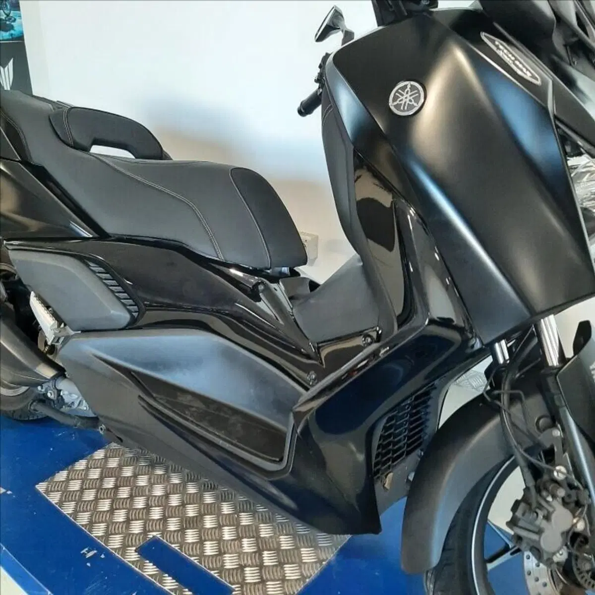Yamaha X-Max 300 Tech Max (2021 - 24) (5)