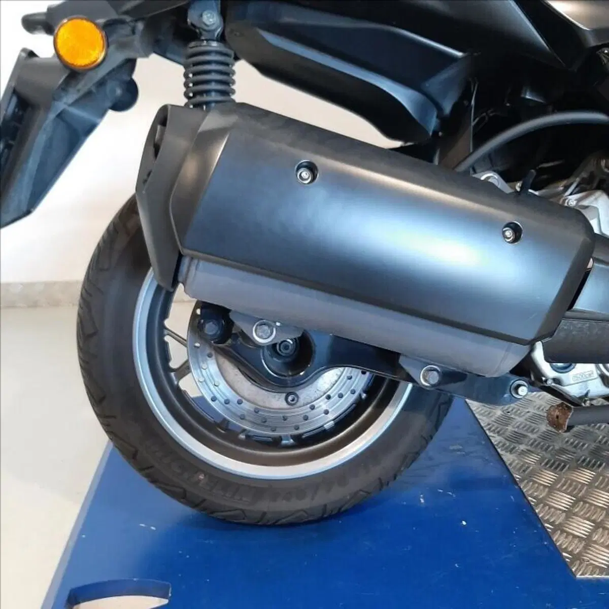 Yamaha X-Max 300 Tech Max (2021 - 24) (7)