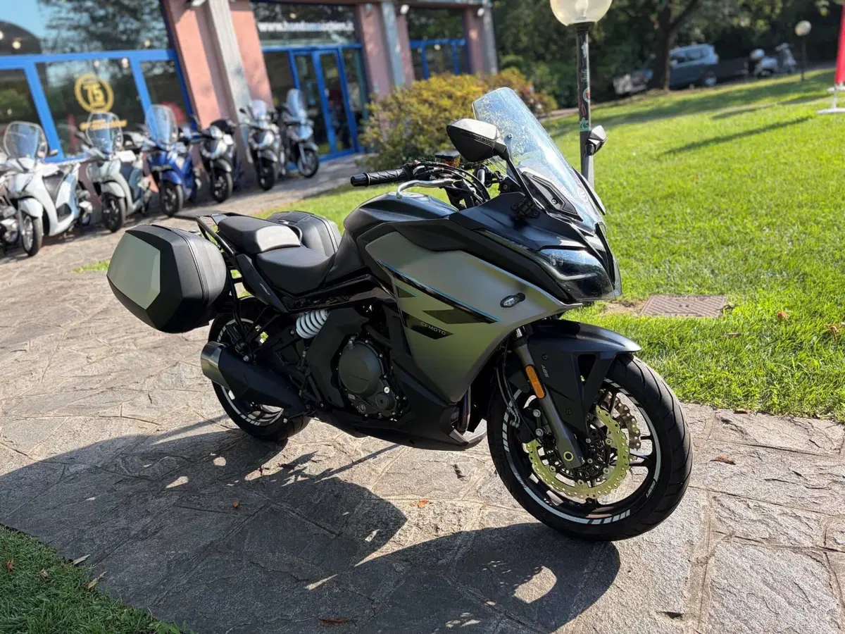 CFMOTO 650GT (2021 - 26) (4)