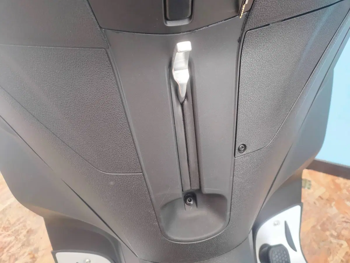 Piaggio MP3 300 ABS Hpe (2021 - 24) (14)