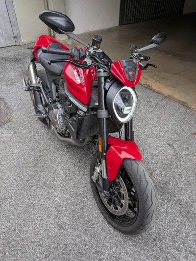 Ducati Monster 937 + (2021 - 25) usata