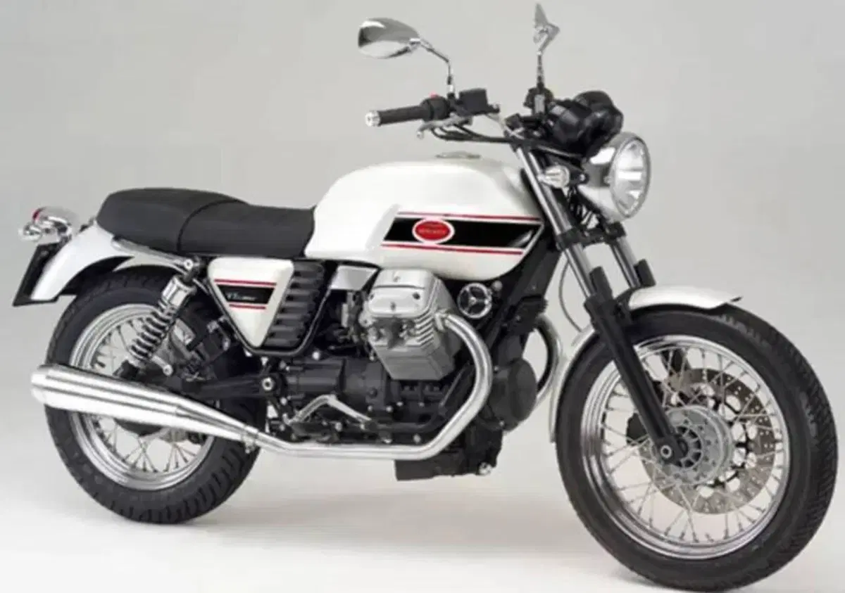 Moto Guzzi V7 Classic (2008 - 12)