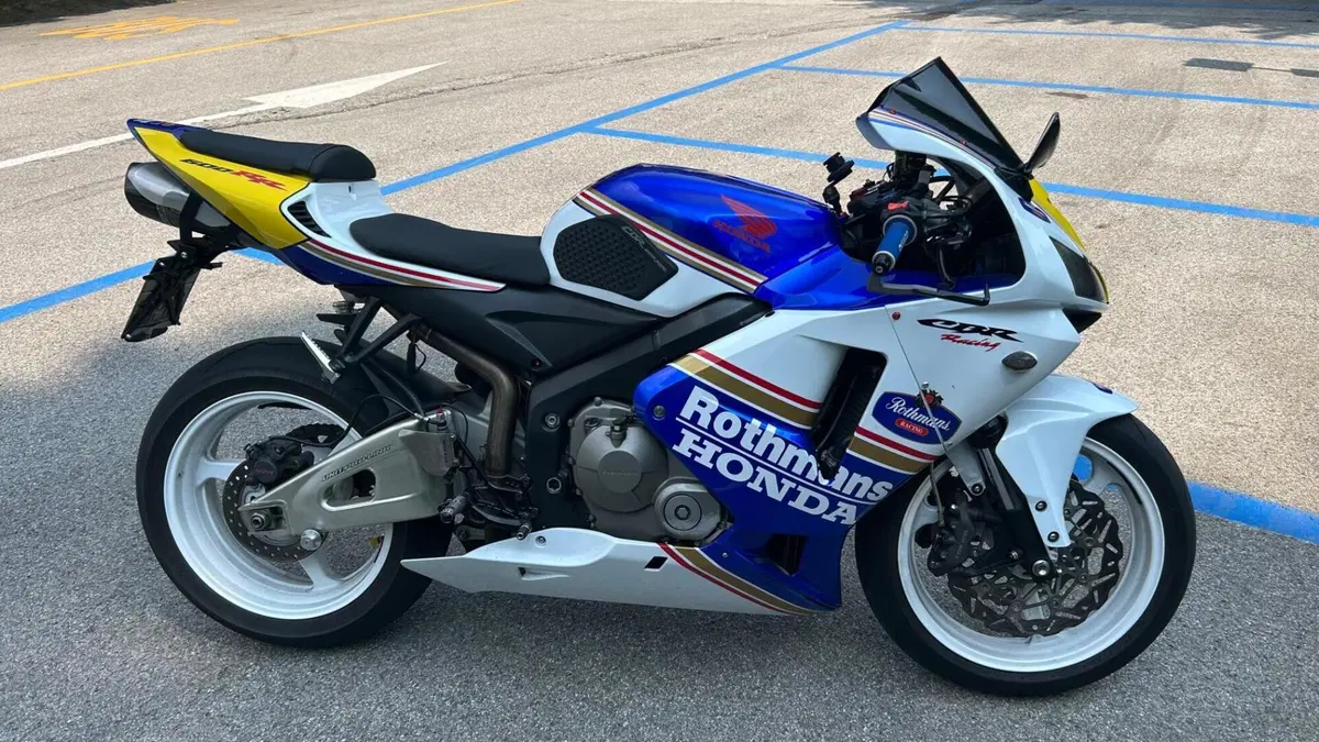 Honda CBR 600 RR (2005 - 06) (2)