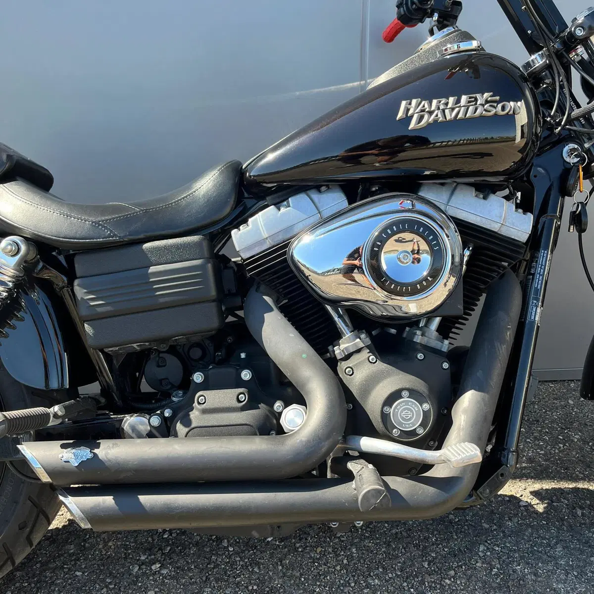 Harley-Davidson 1584 Street Bob (2008 - 15) - FXDB (9)