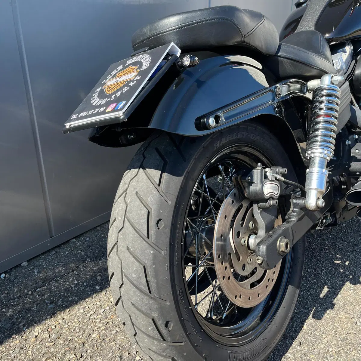 Harley-Davidson 1584 Street Bob (2008 - 15) - FXDB (15)