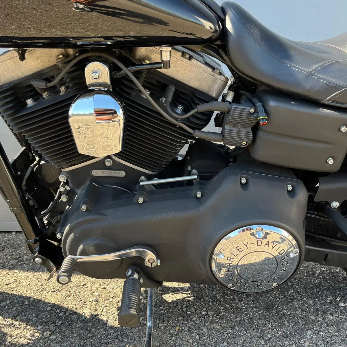Harley-Davidson 1584 Street Bob (2008 - 15) - FXDB (19)