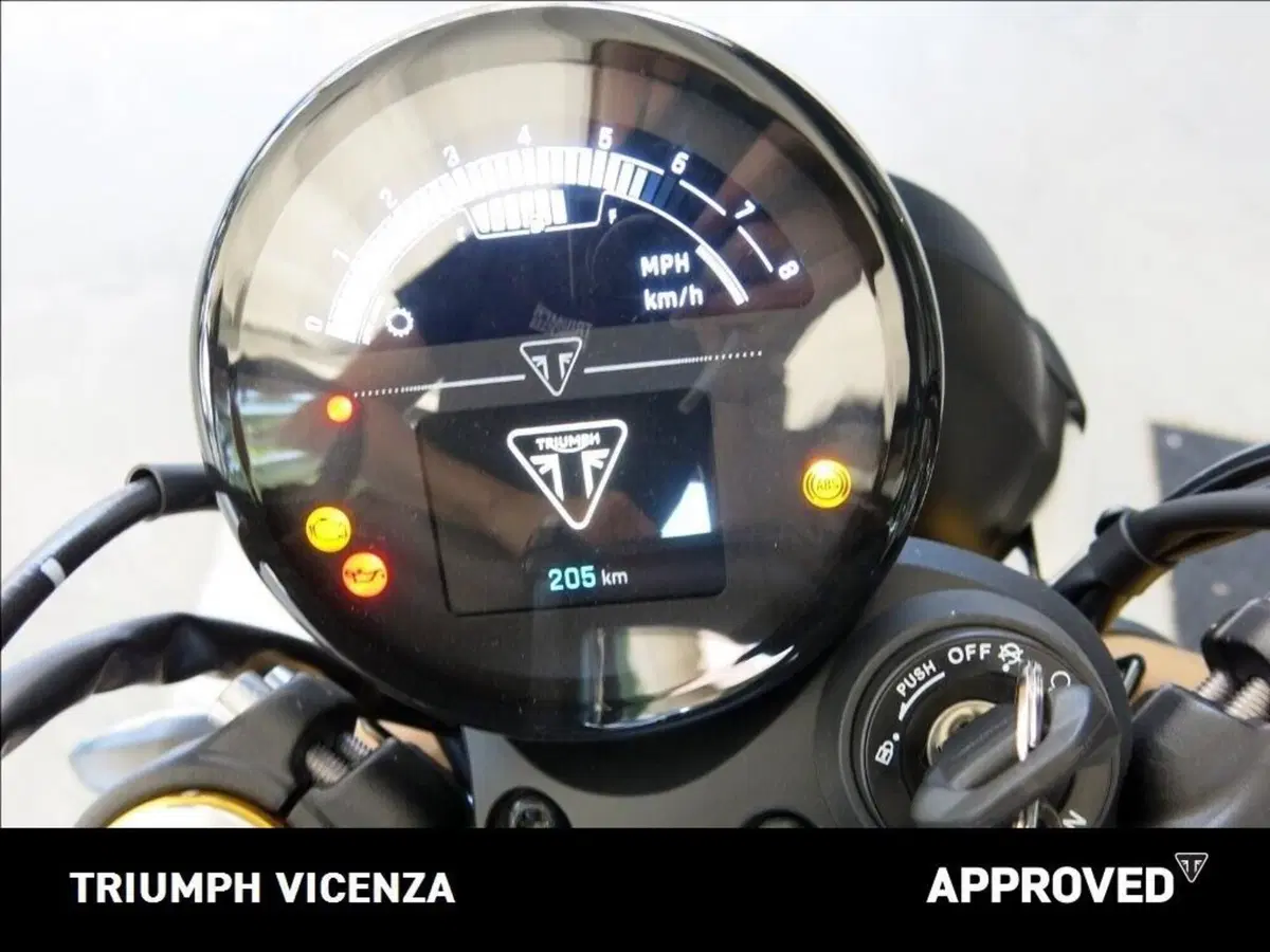 Triumph Scrambler 900 (2026) (4)