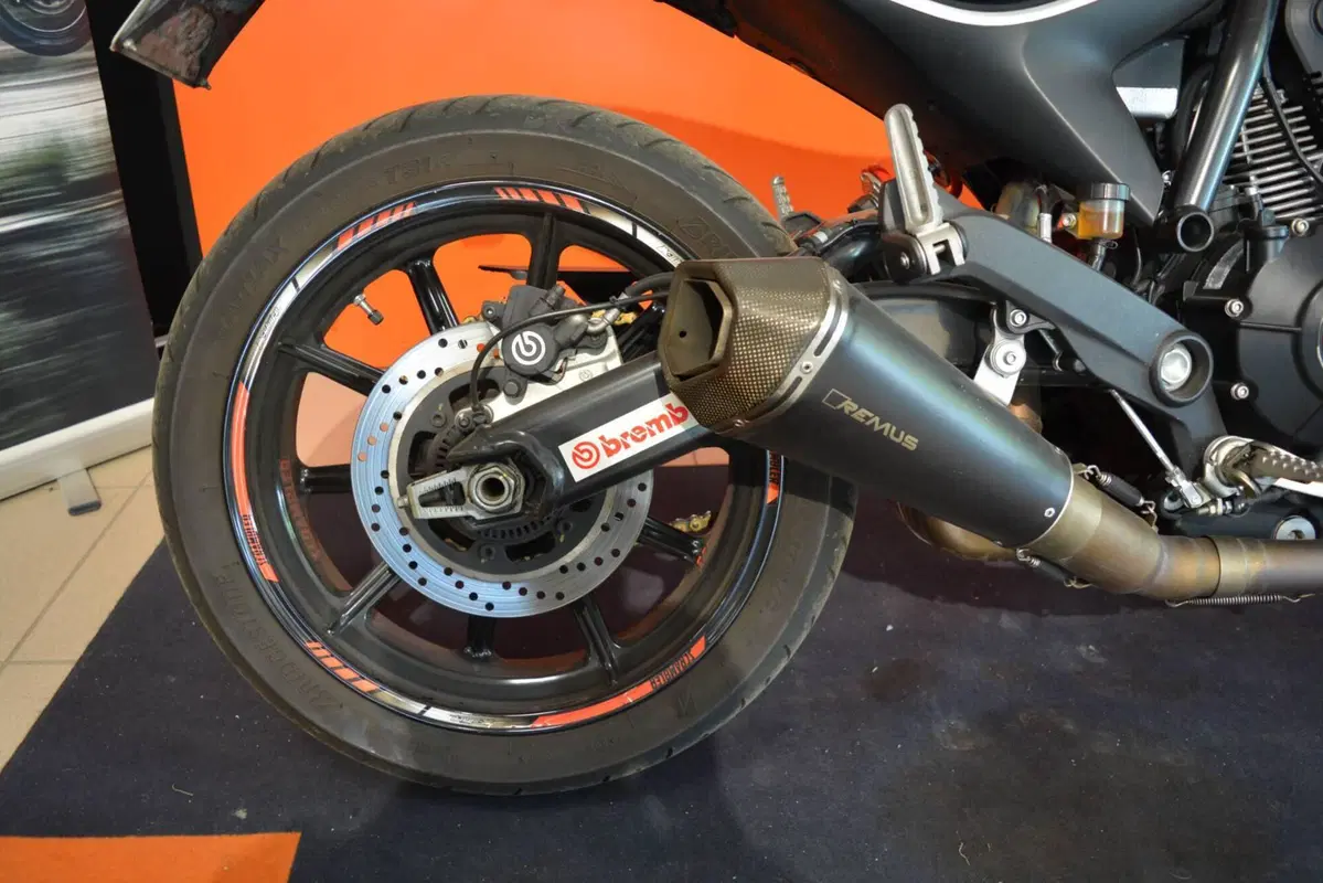 Ducati Scrambler 400 Sixty 2 (2016 - 21) (15)