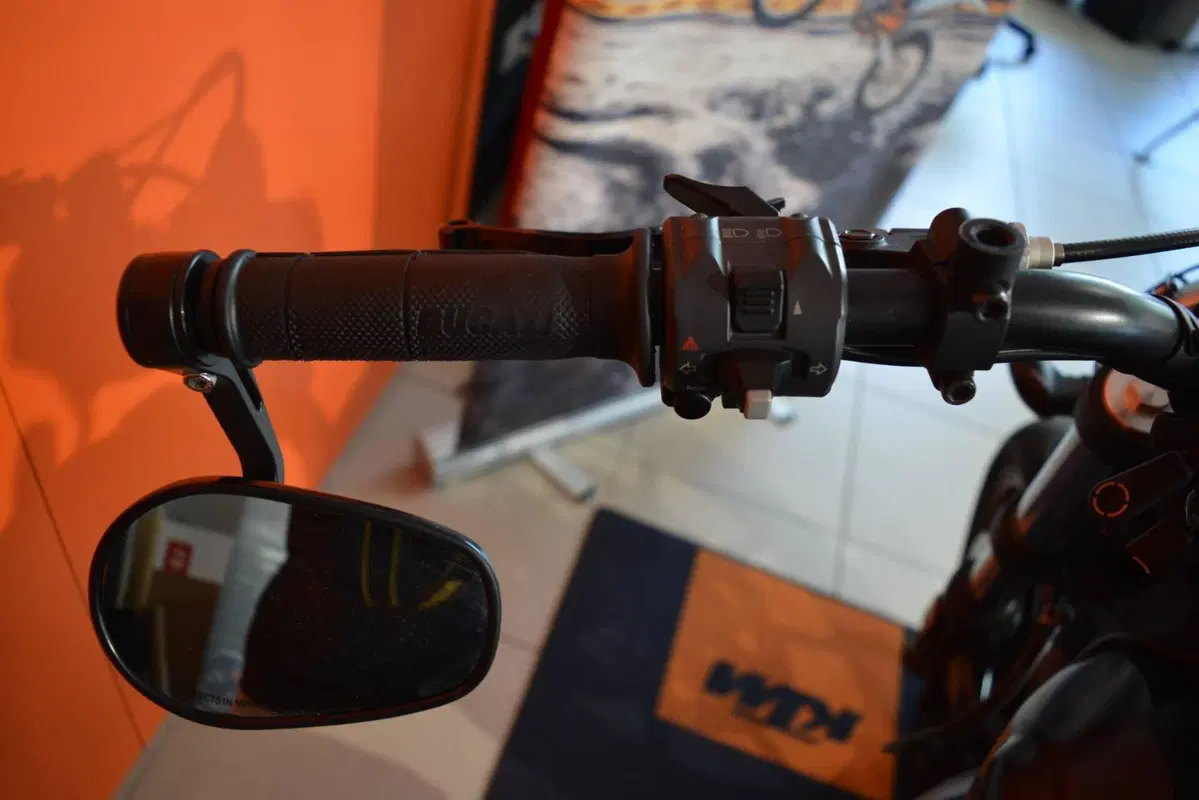 Ducati Scrambler 400 Sixty 2 (2016 - 21) (10)