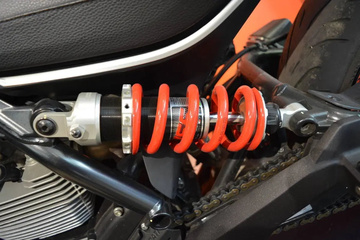 Ducati Scrambler 400 Sixty 2 (2016 - 21) (12)