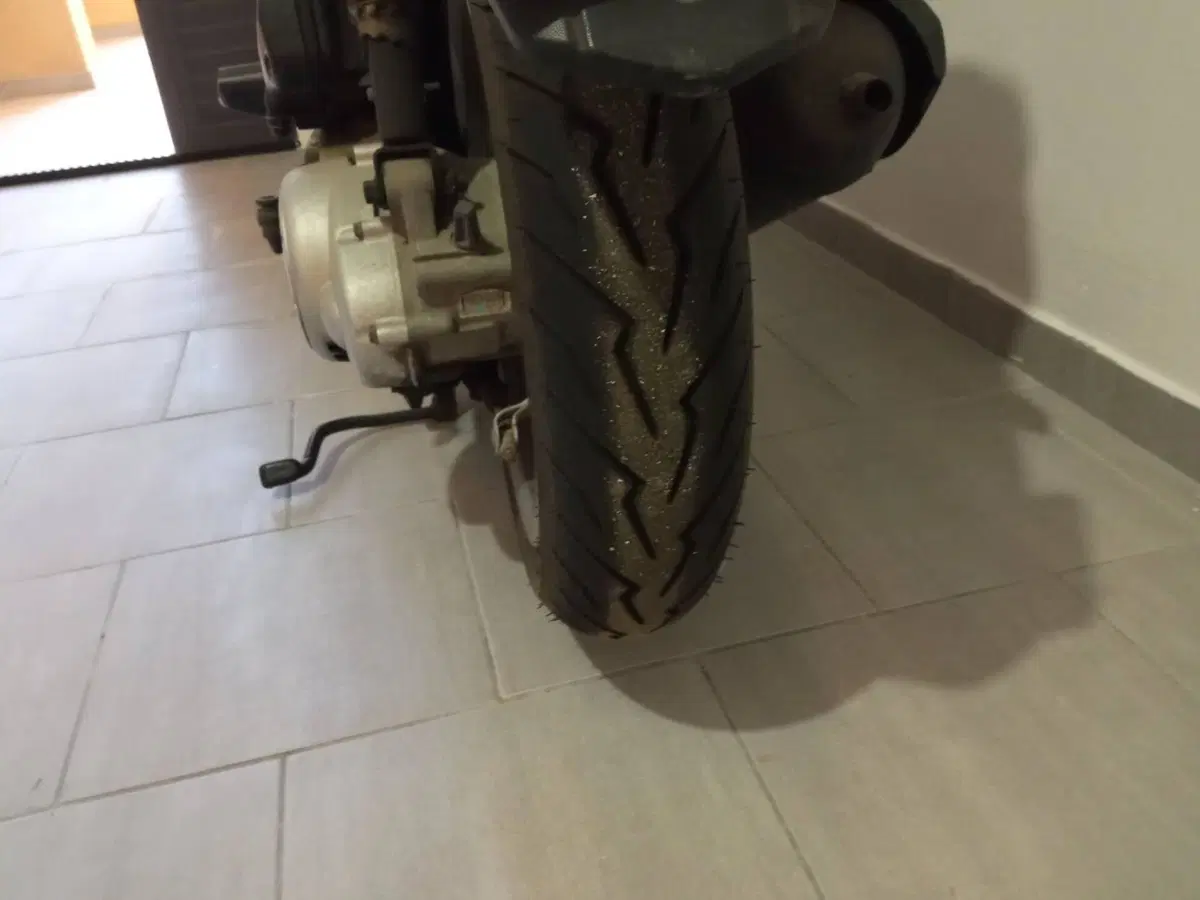 Aprilia Sportcity One 50 (2008 - 12) (2)