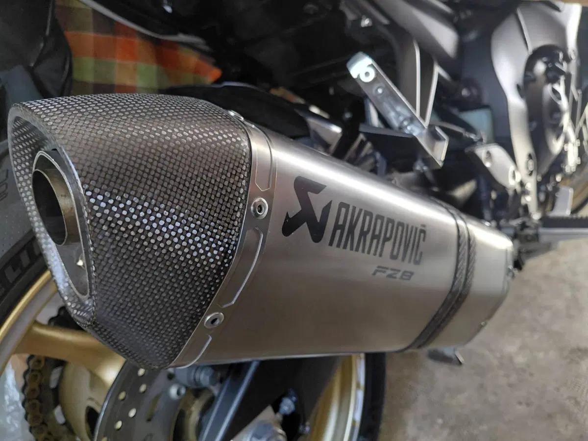 Yamaha Fazer 8 (2010 - 16) (5)