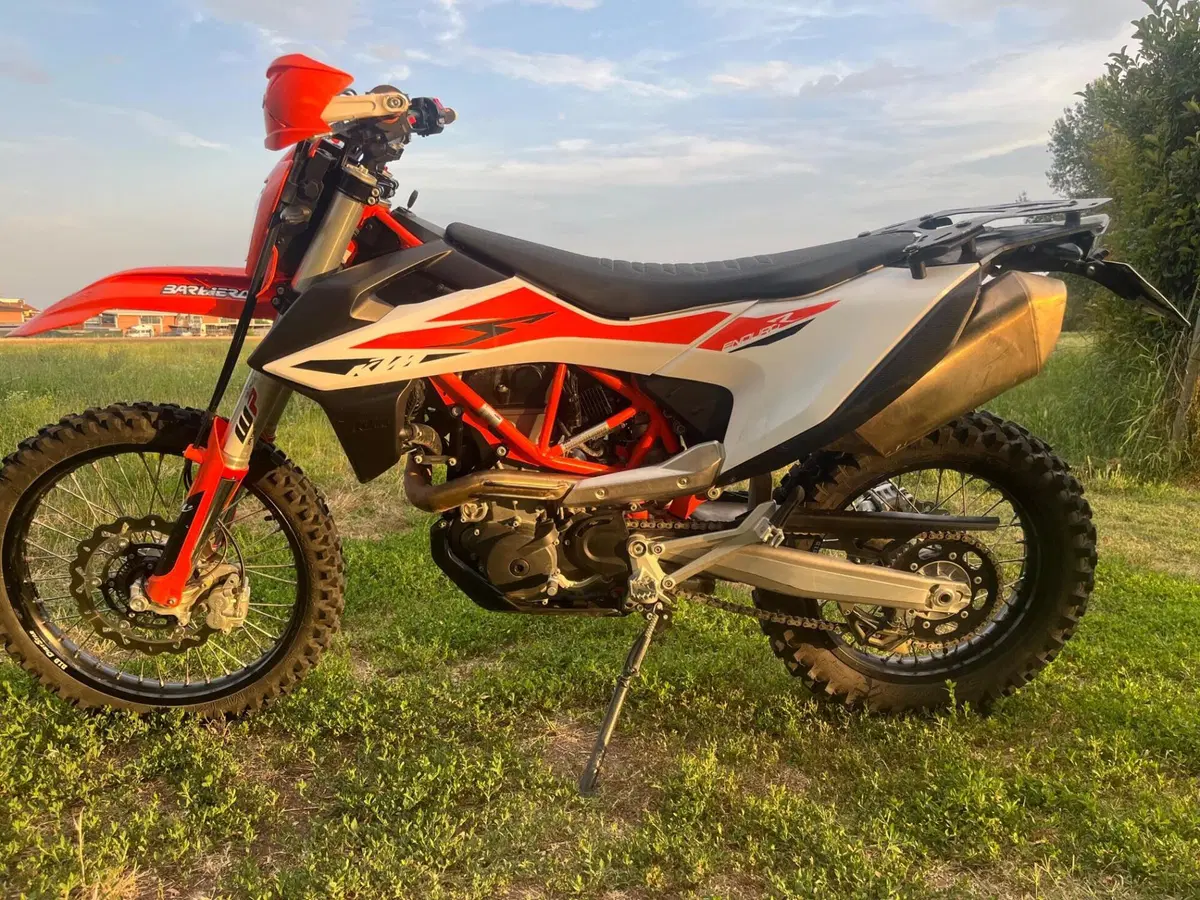 KTM 690 Enduro R (2019 - 20) (2)