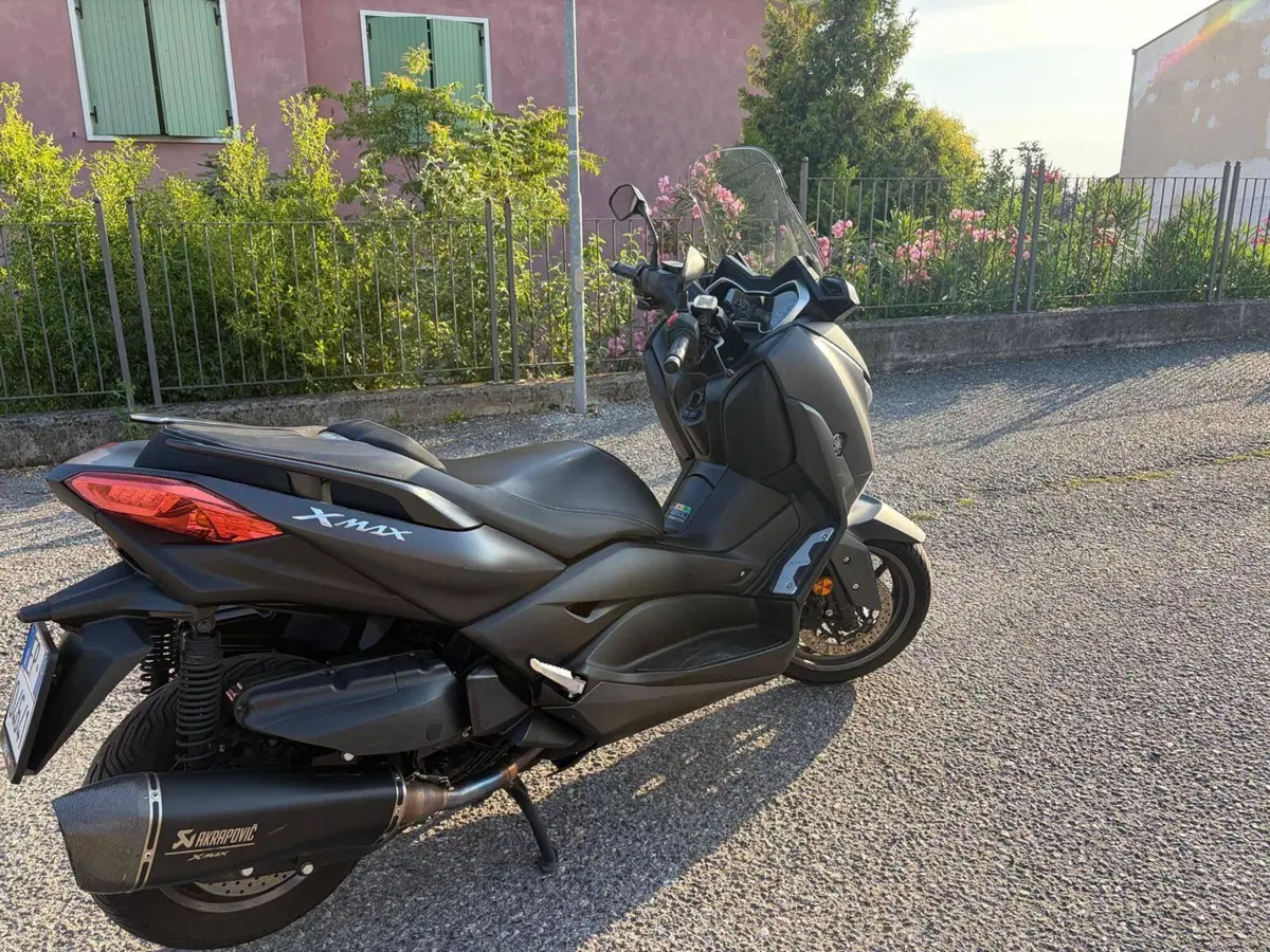 Yamaha X-Max 400 ABS (2017 - 20) (2)