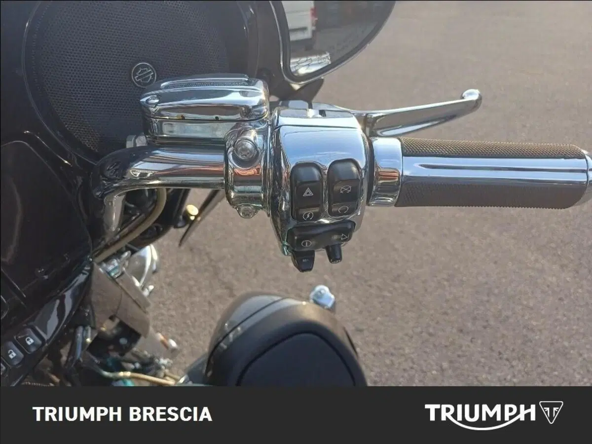 Harley-Davidson 1800 Ultra Limited (2014 - 16) (8)