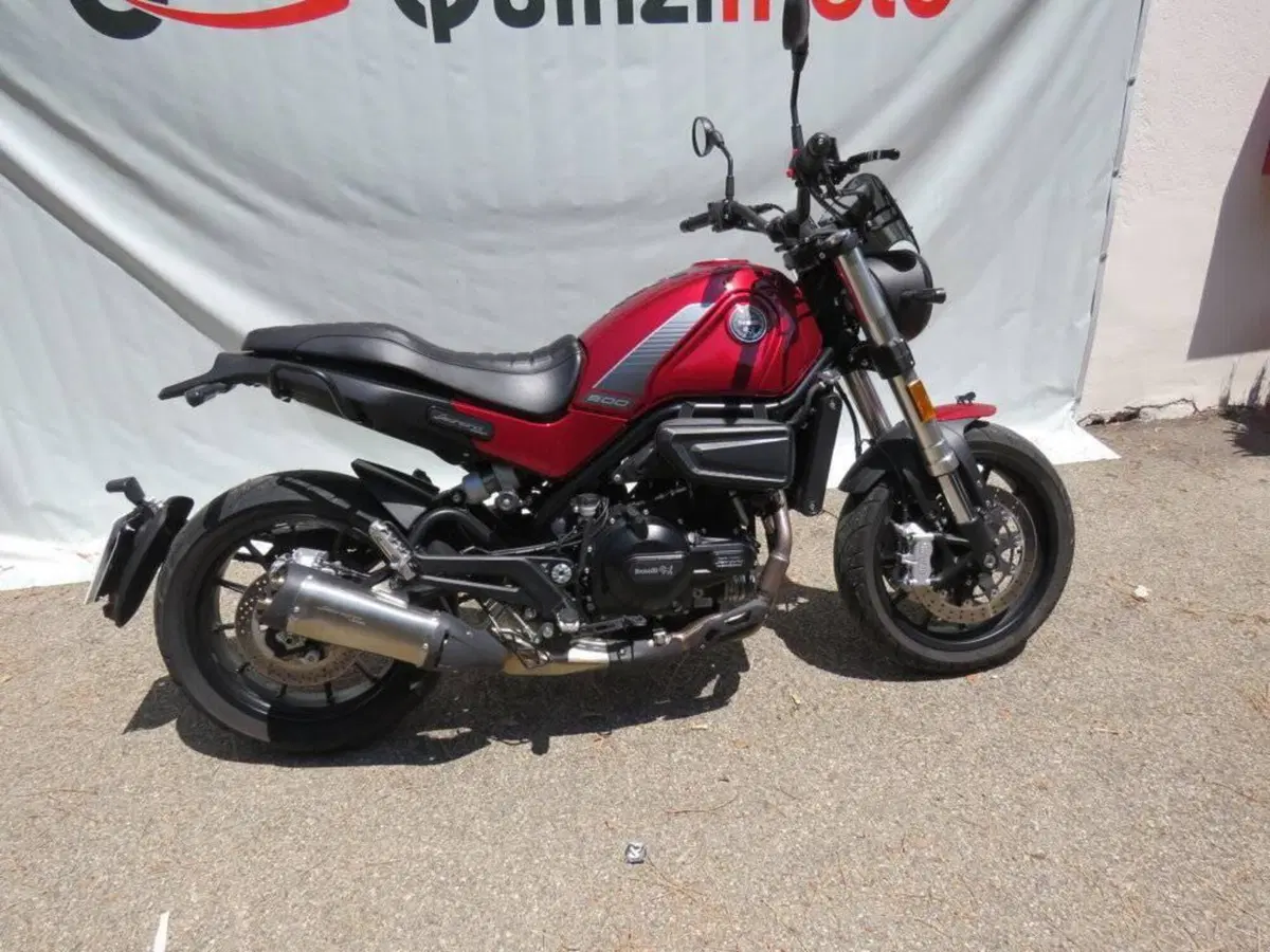 Benelli Leoncino 500 (2021 - 25) (3)