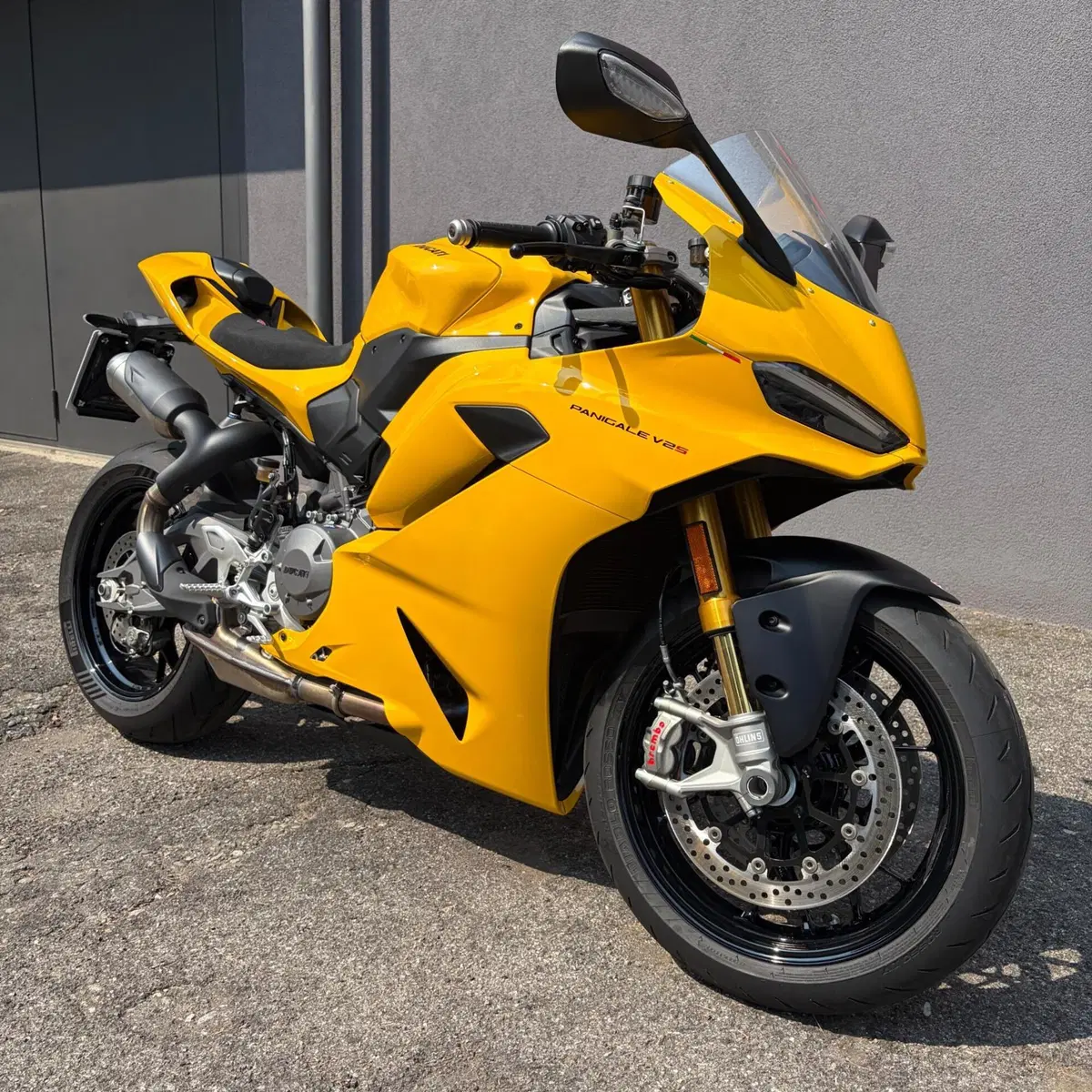 Ducati Panigale V2 S (2025 - 26) (2)