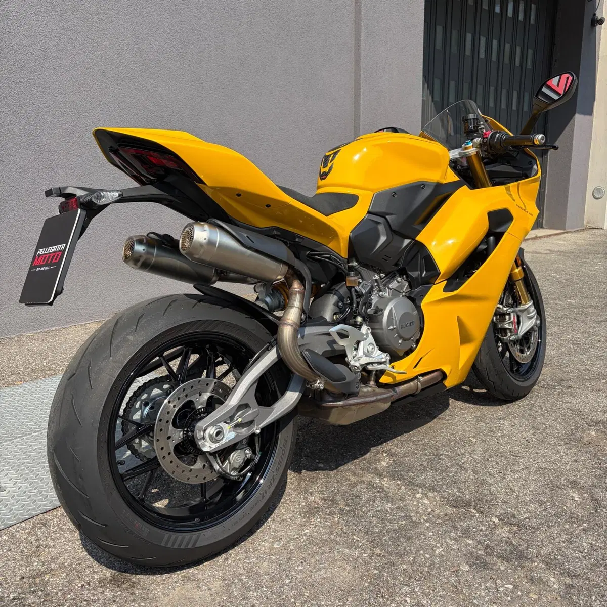 Ducati Panigale V2 S (2025 - 26) (3)