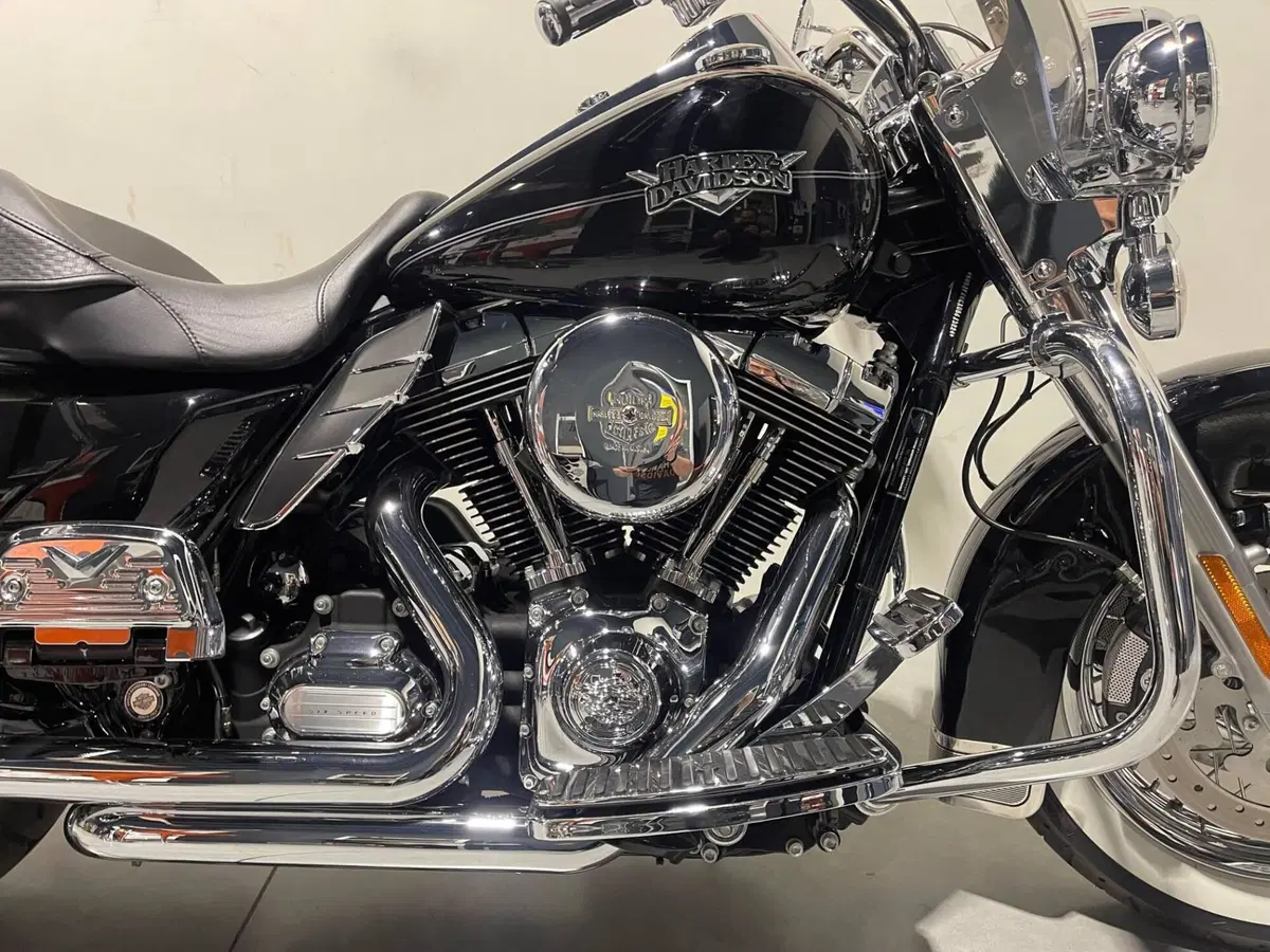 Harley-Davidson 103 Road King Classic (2011 - 13) - FLHRC (3)