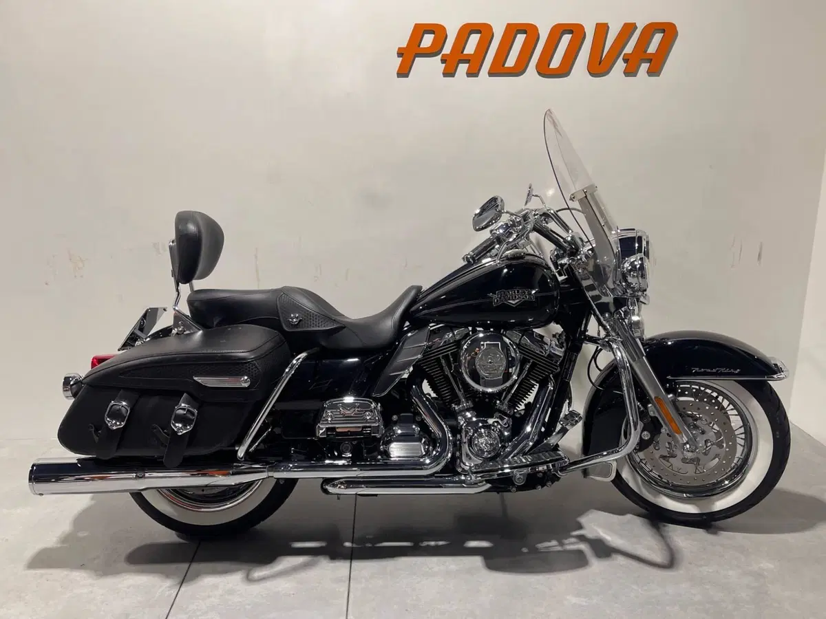 Harley-Davidson 103 Road King Classic (2011 - 13) - FLHRC (12)