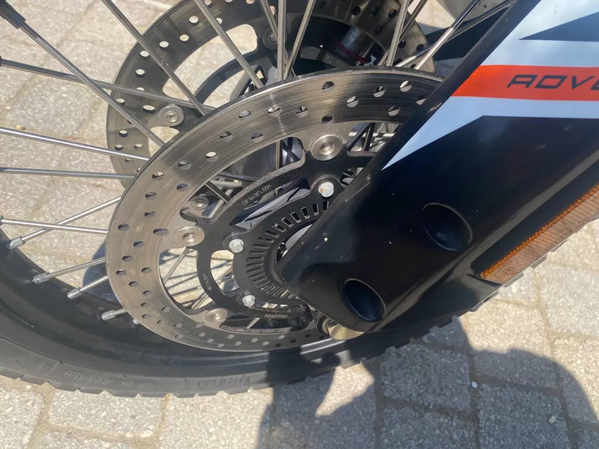 KTM 890 Adventure (2023 - 26) (5)