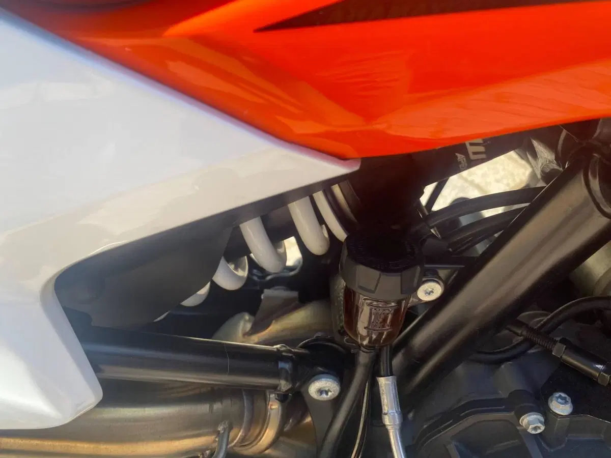 KTM 890 Adventure (2023 - 26) (11)