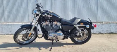 Harley-Davidson 883 (2008 - 09) - XL usata