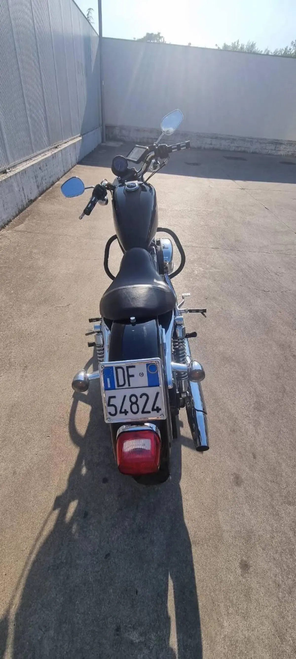 Harley-Davidson 883 (2008 - 09) - XL (8)