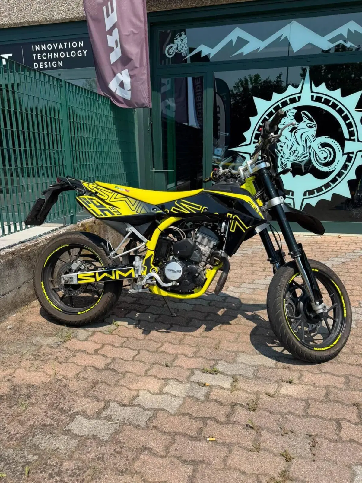Swm SM 125 R (2022 - 24) (2)