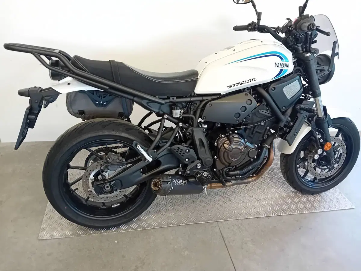 Yamaha XSR 700 (2022 - 26) (6)