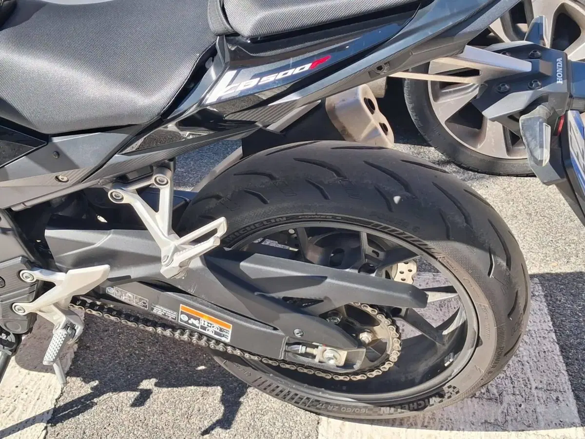 Honda CB 500 F (2022 - 23) (8)