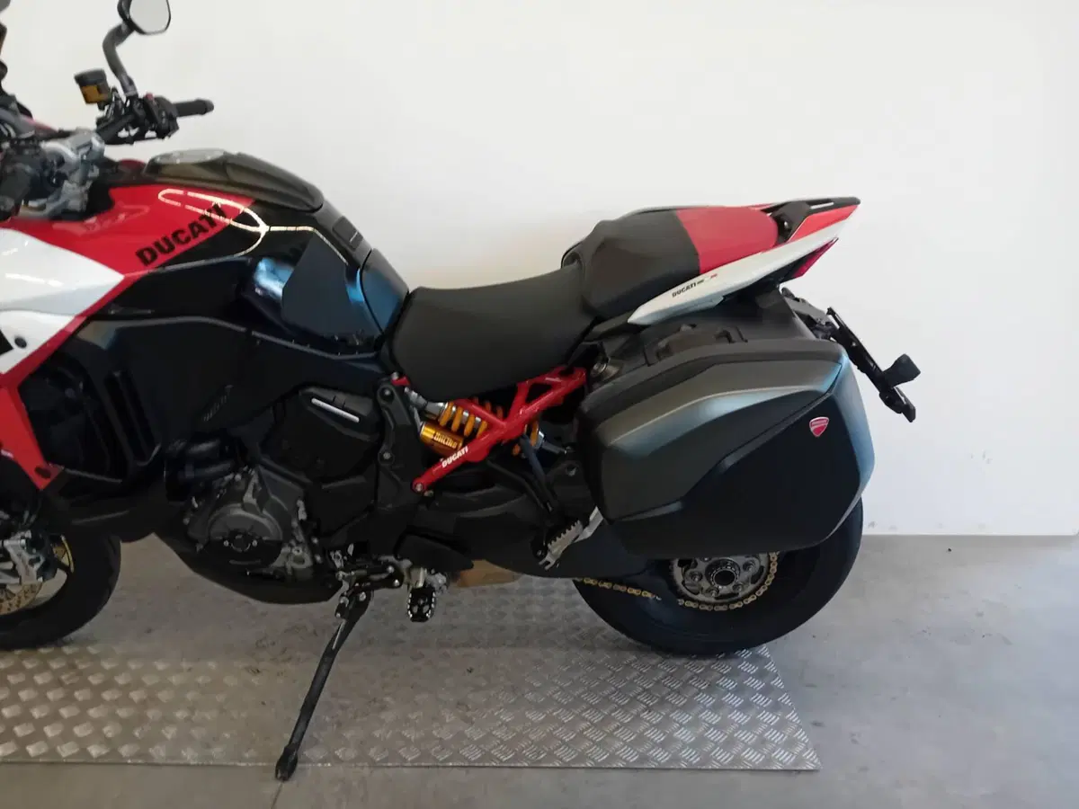 Ducati Multistrada V4 Pikes Peak (2021 - 24) (5)