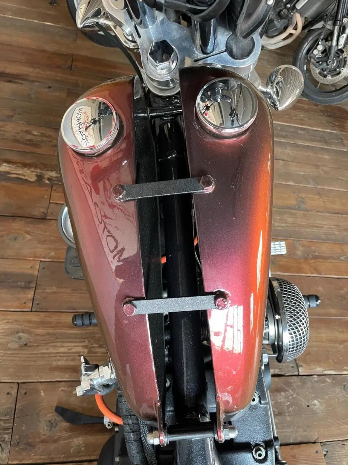 Harley-Davidson 1200 Custom (1995 - 00) - XL 1200C (8)