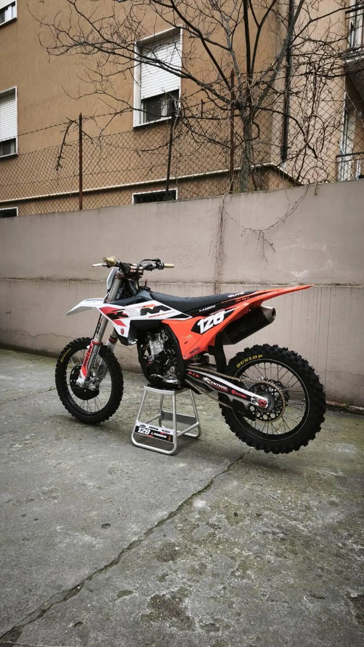 KTM 350 SX-F (2025) (4)