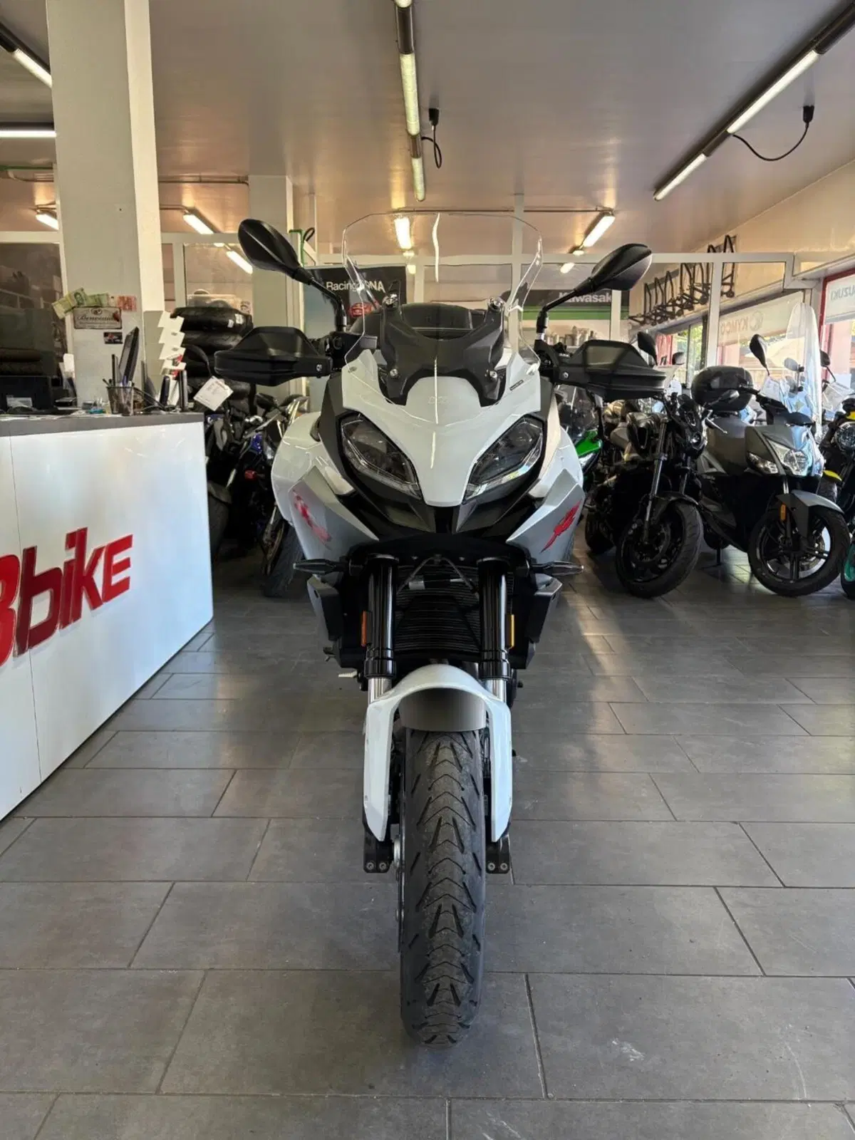 Bmw F 900 XR (2020 - 24) (2)